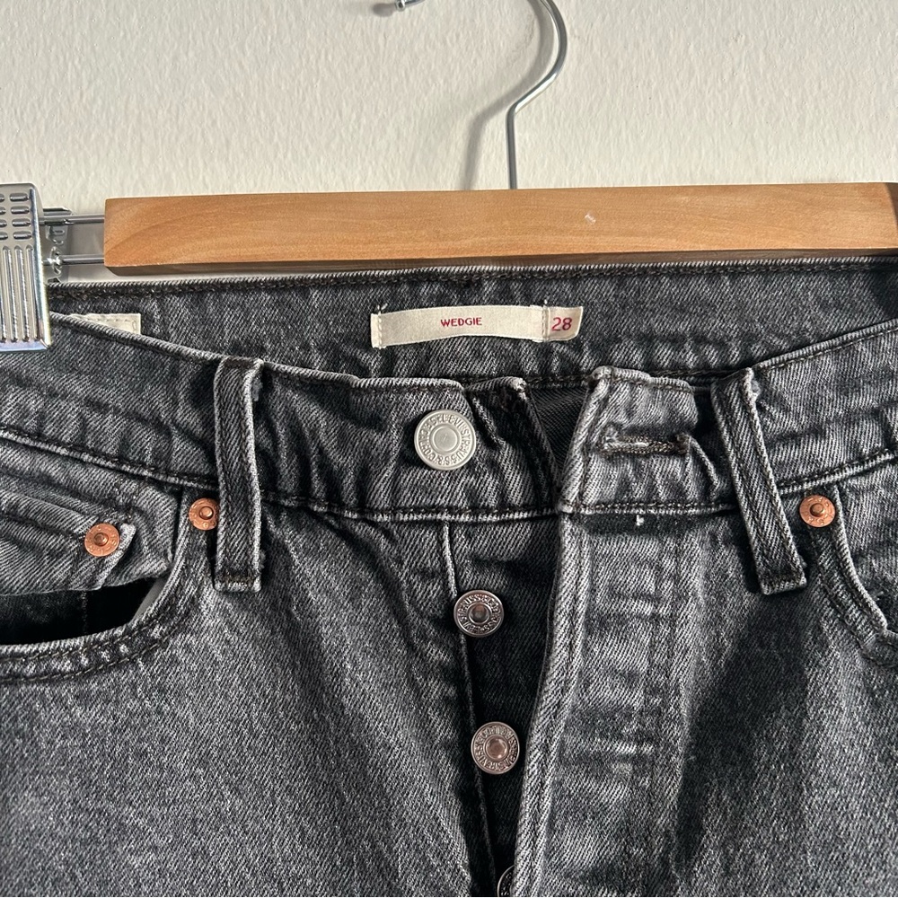 Levi's Black Wedgie Jeans - Picture 3 of 5